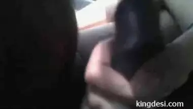 Marathi GF Fucked in Car wid Audio n Moans 16 Mins ~3 Clips Merged