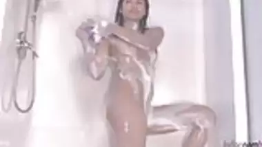 Natasha Indian Babe Hot Hot Shower Video