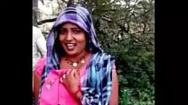 Village aunty caught while having an outdoor sex
