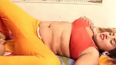 Desi village boudi fuck by father in low