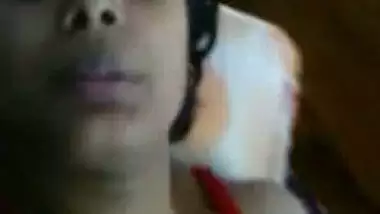 Indian village sex videos of big boobs bhabhi in red bra