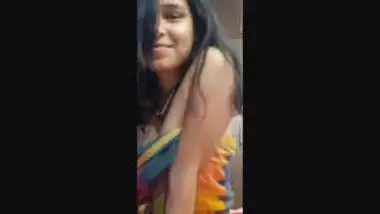 Cute Paki Girl Boobs Show to Lover on Video Call