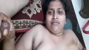 Fatty Indian wife giving handjob nude