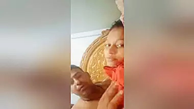 Today Exclusive -bangla Bhabhi Boobs Sucking By Hubby