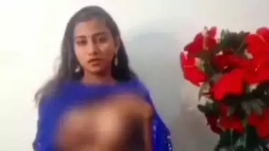 South Indian TikToker Playing with her Boobs