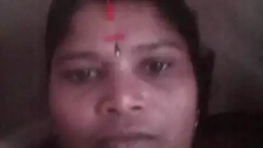 Hot Tamil stripped MMS worth watching one time