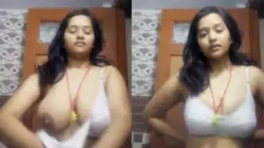 Desi girl showing Big Boobs and pussy 2 Clips Merged