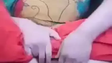 Bhabi Showing Pussy