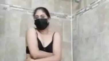 My Punjabi girlfriend want to vedio sex on...