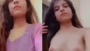 Udaipur cute girl boob show selfie viral video