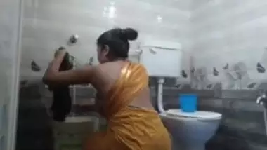 Kaamwali Fucked owner son