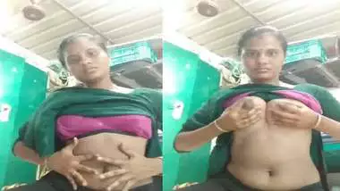 Desi village girl topless round boob press