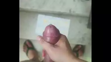 Desi masterbating